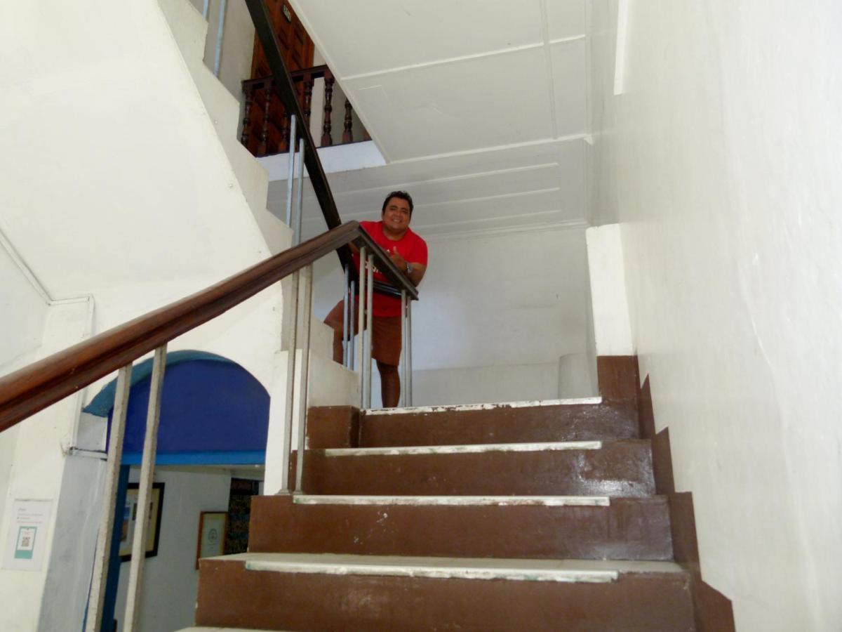 Bed and Breakfast A&T Amazon Backpacker'S Iquitos Esterno foto