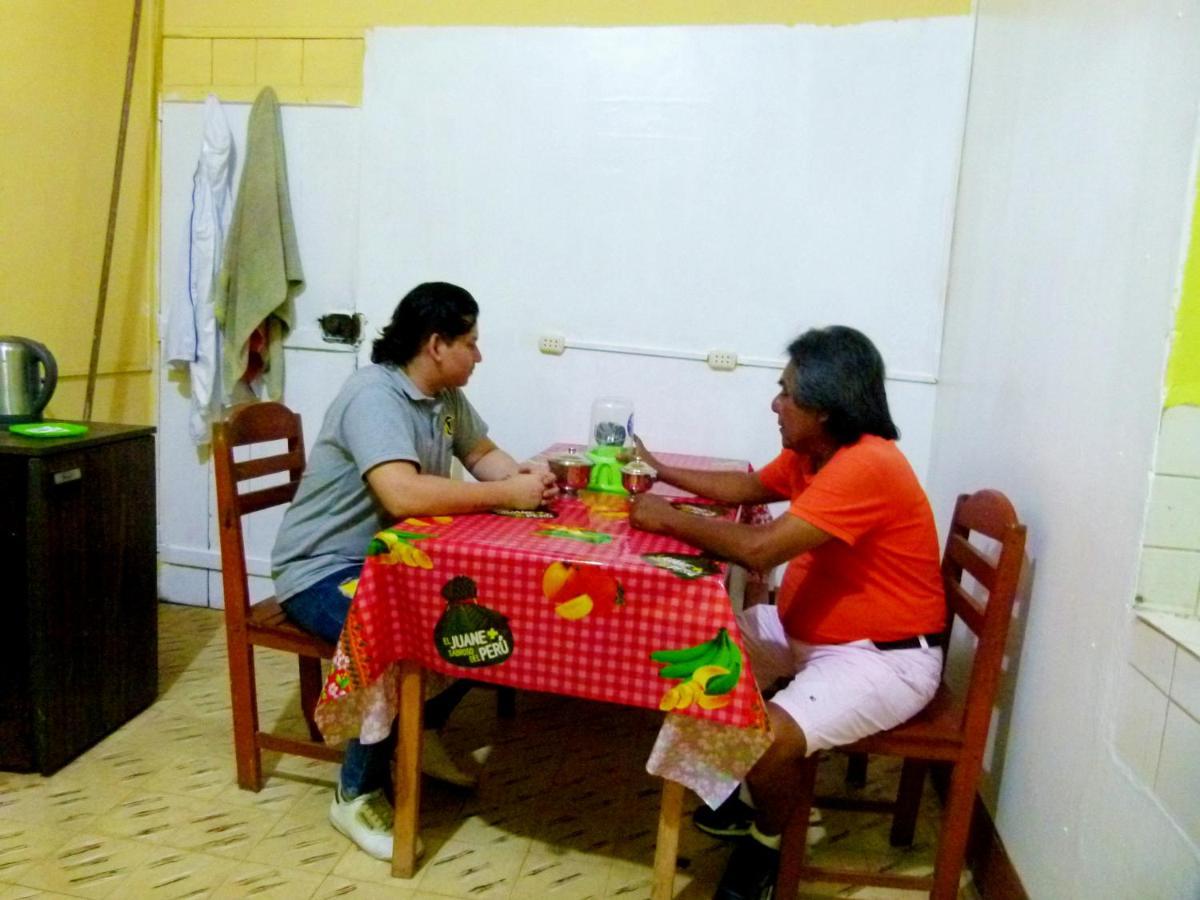 Bed and Breakfast A&T Amazon Backpacker'S Iquitos Esterno foto